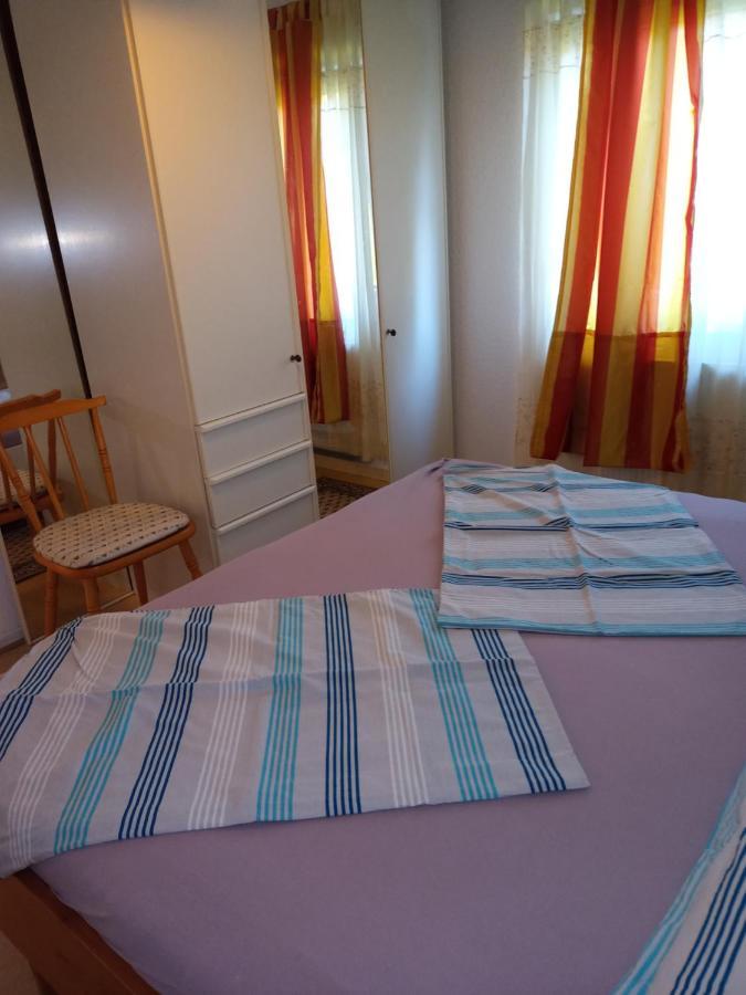 Private Wohnung Biop Kassel Bagian luar foto